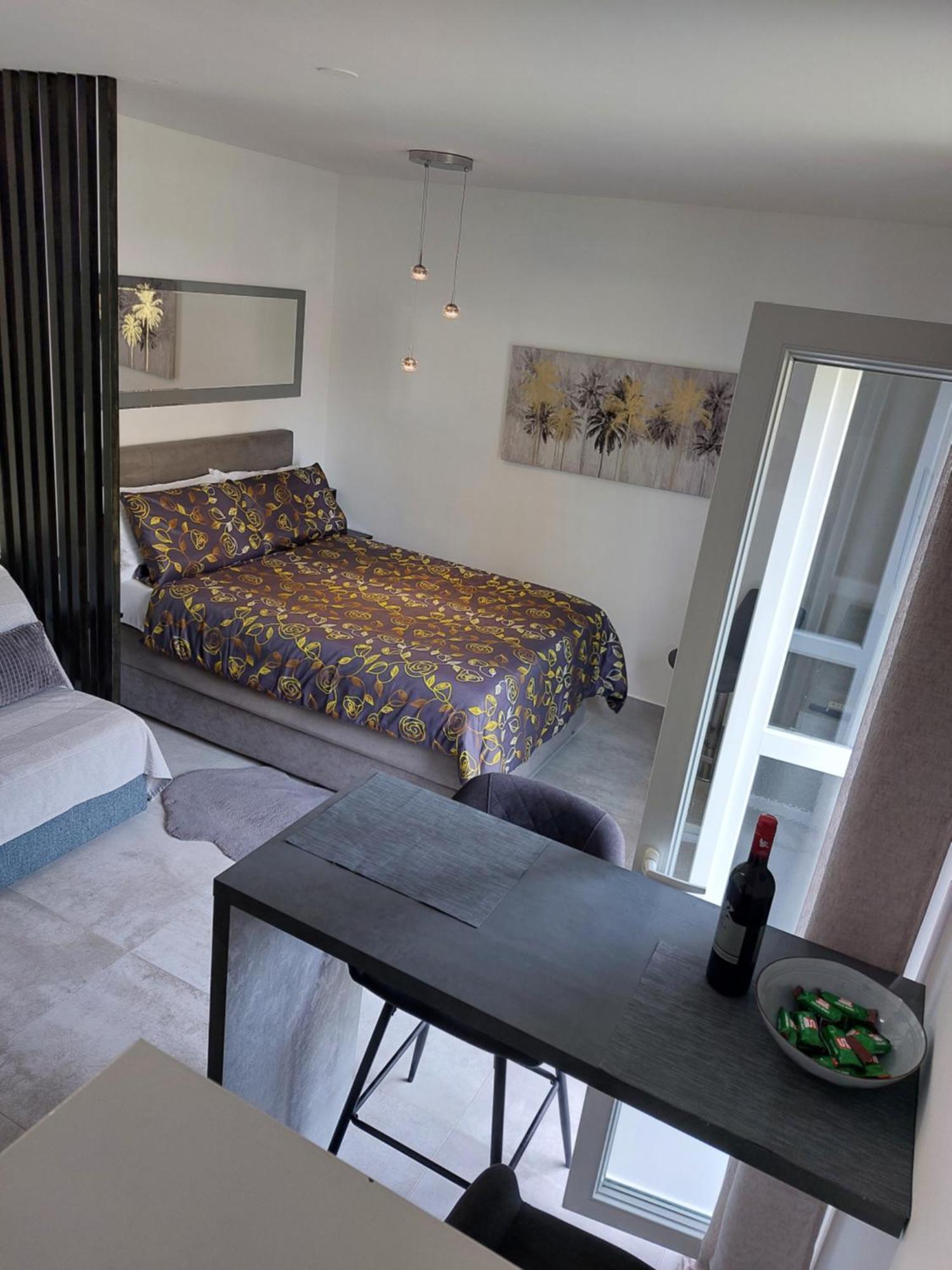 Stefan 1 Apartment Umag Bagian luar foto
